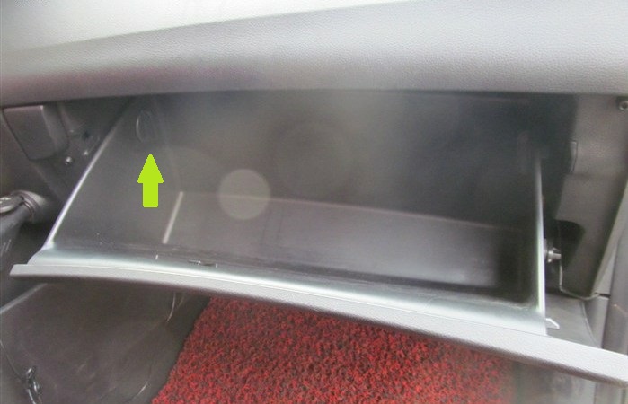 大众速腾空调滤芯更换教程,长安逸动空调滤芯更换教程