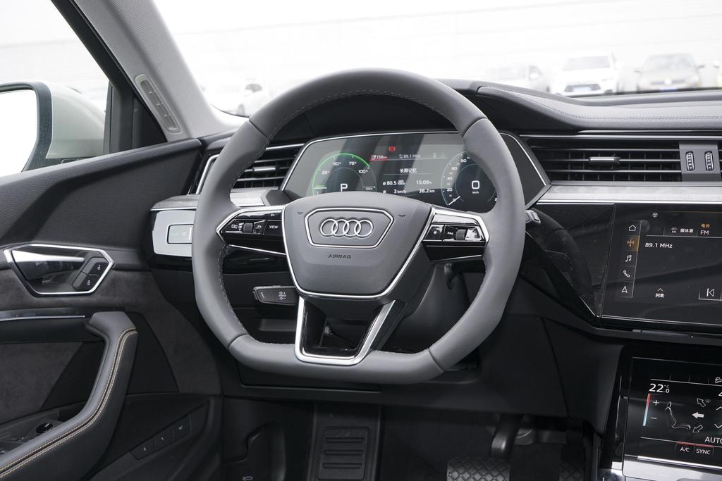 奥迪e-tron欧美销售,奥迪e-tron限时特惠