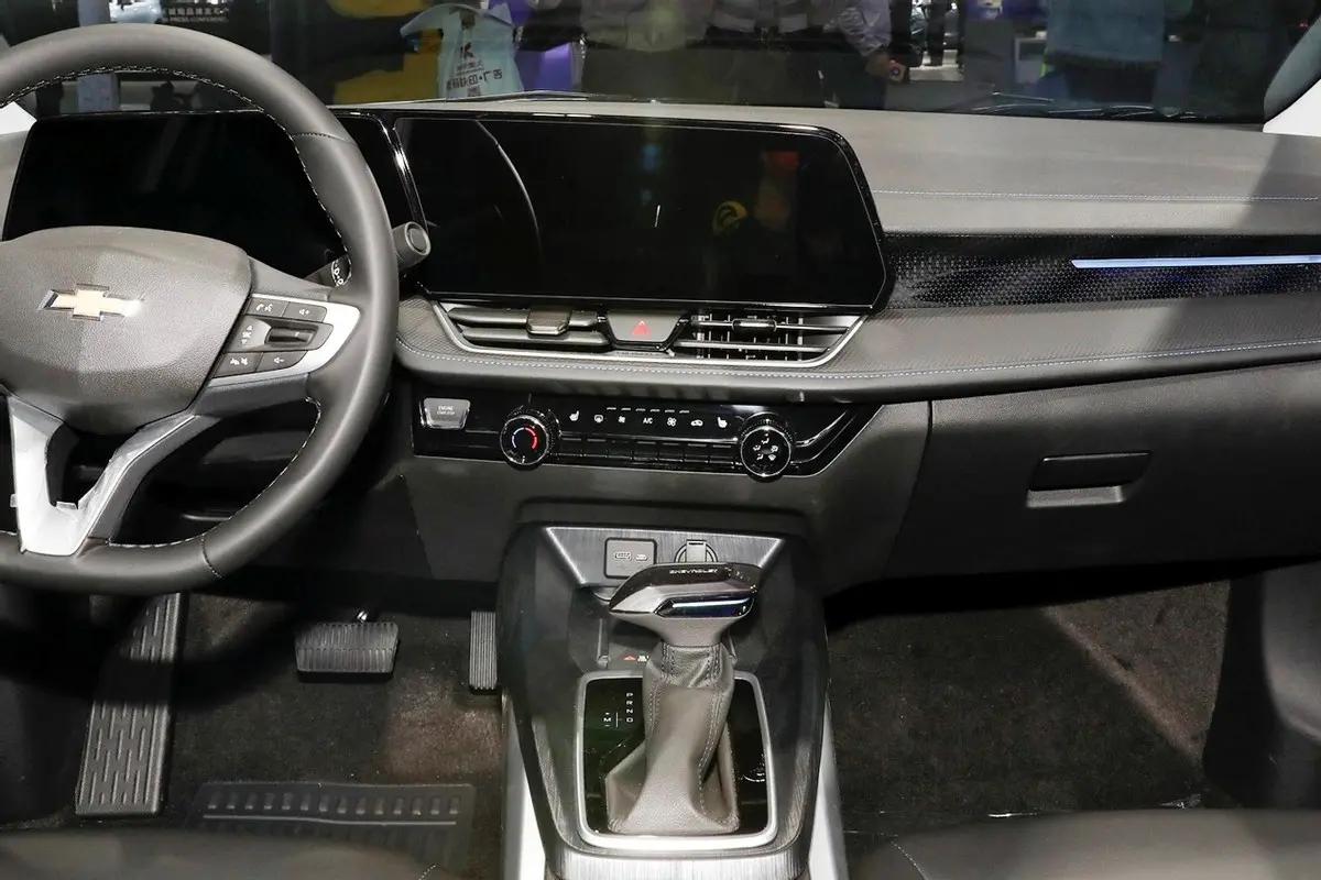 合资轿车插电混动车型推荐,10万左右最省油的插电混动合资suv