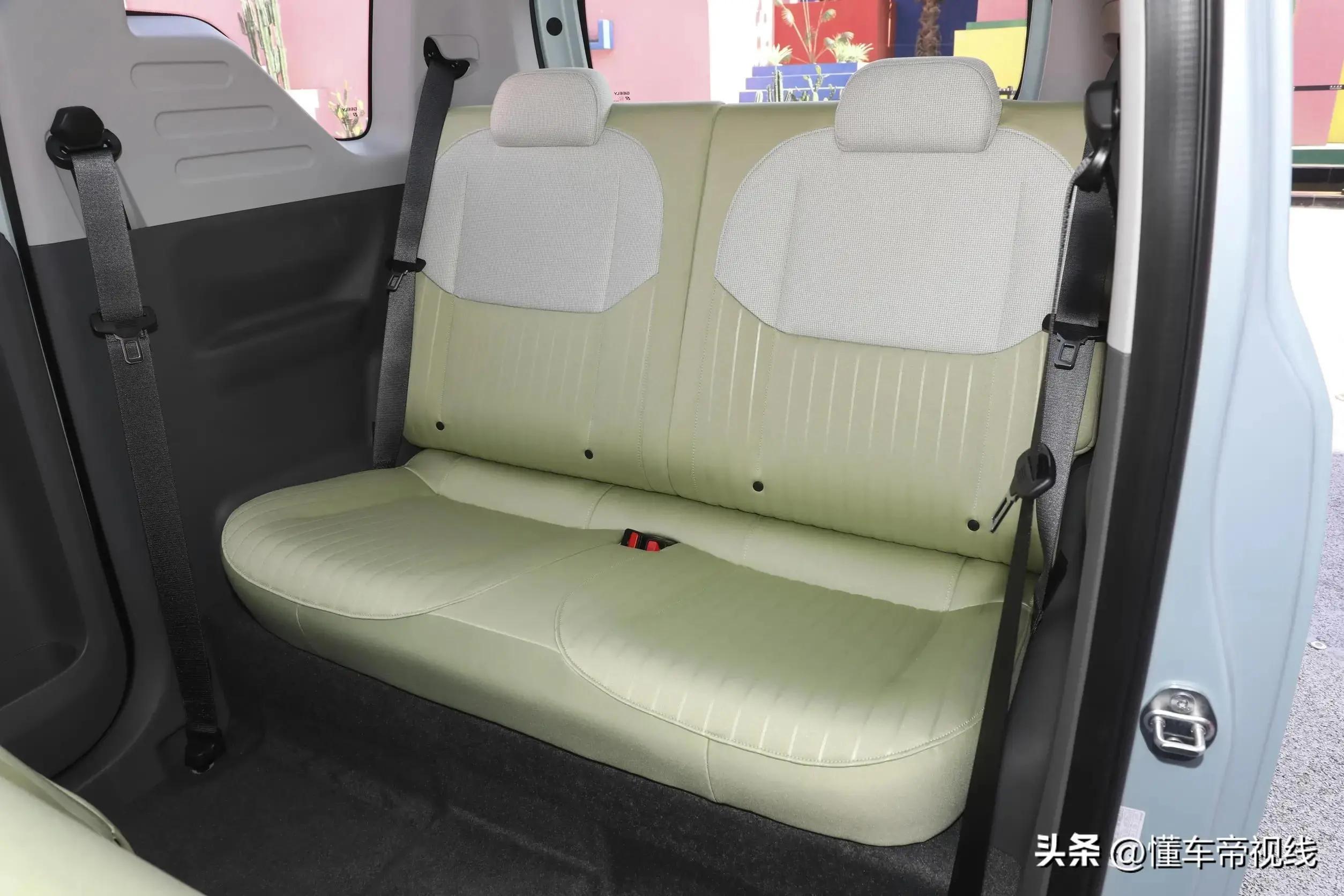 吉利熊猫和五菱mini,吉利熊猫mini落地价格