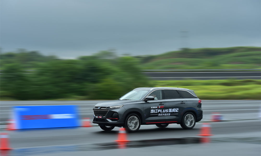 合肥长安欧尚直播卖车,长安欧尚卖车直播间