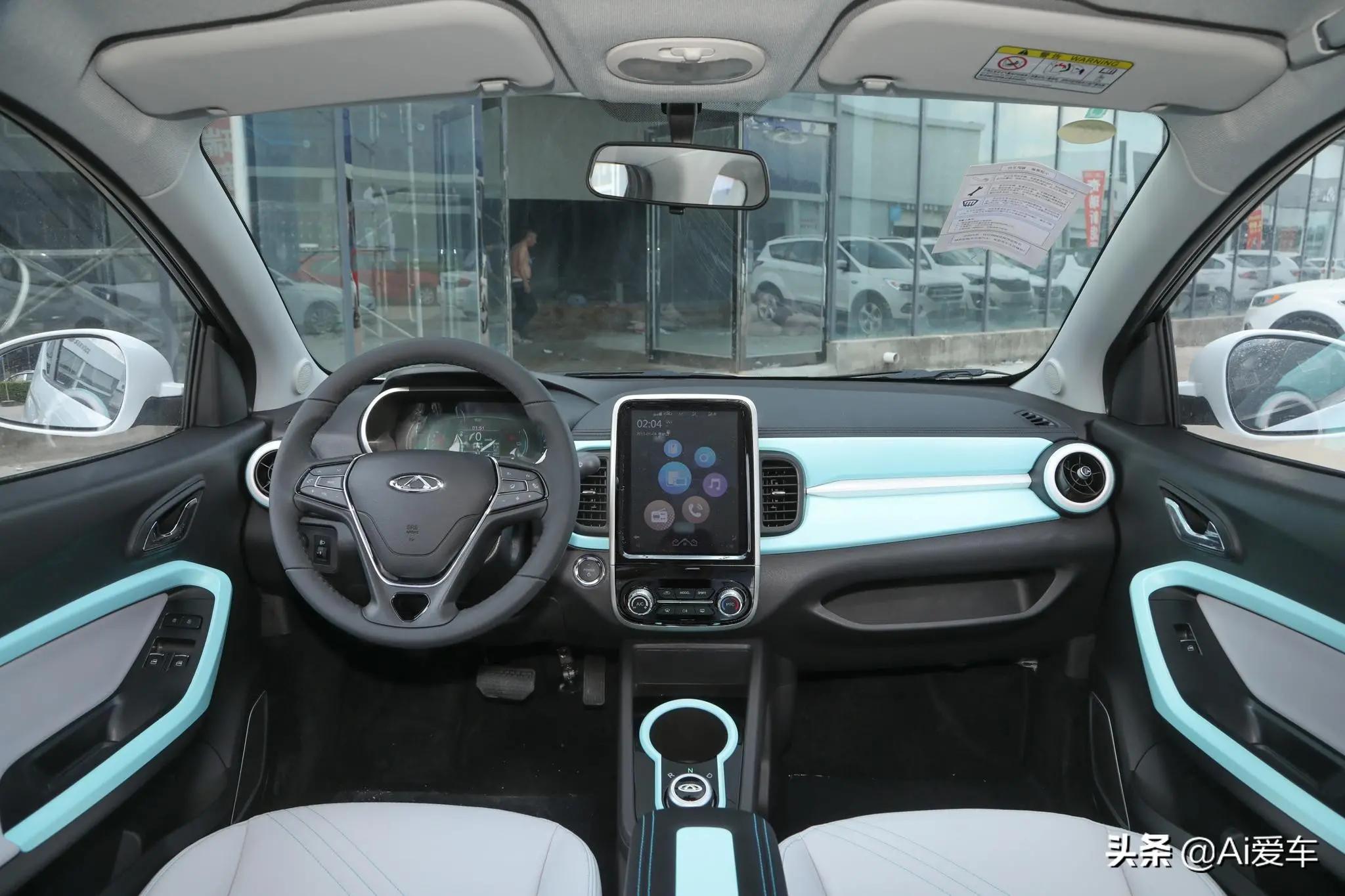 4座新能源汽车小蚂蚁,最新款新能源代步汽车小蚂蚁