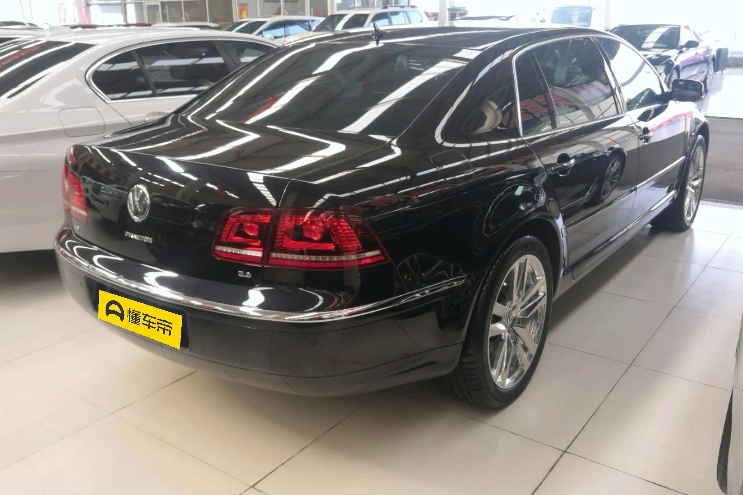 辉腾2023款380豪华版内饰,辉腾评测