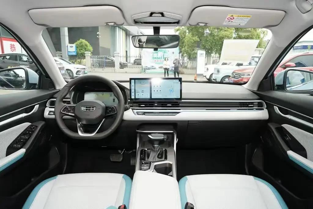 吉利帝豪第四代冠军版仪表,吉利帝豪第四代冠军版仪表盘