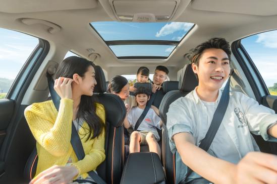 欧尚x7plus七座版副驾驶,欧尚X7PLUS七座版