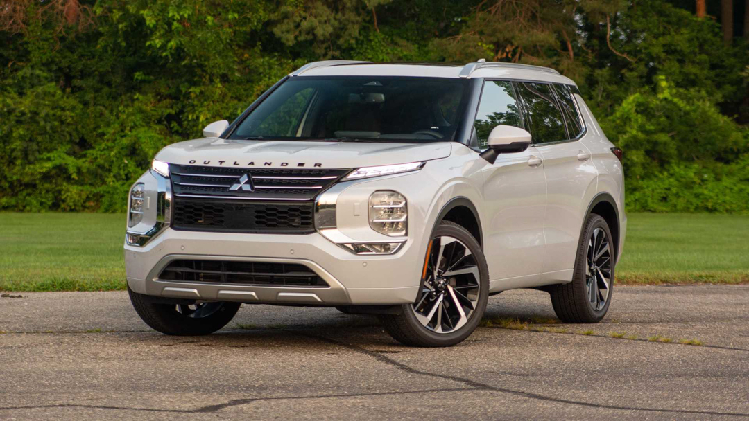 欧蓝德四驱和汉兰达四驱哪个好,三菱欧蓝德和汉兰达对比