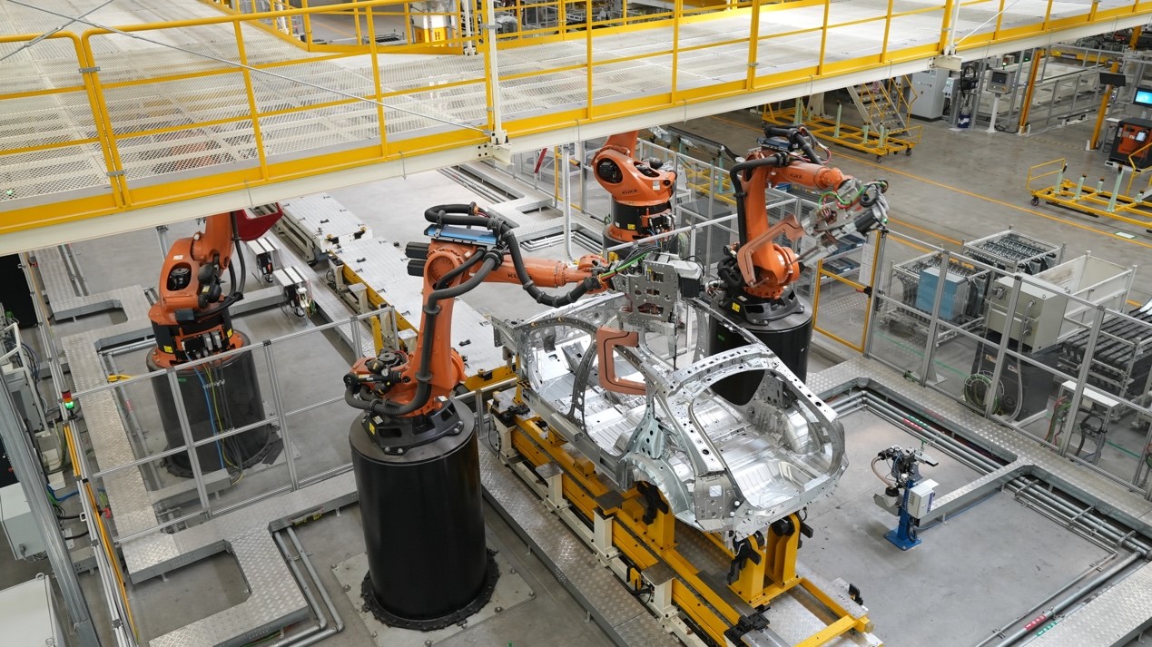 极狐哪款车用麦格纳,arcfox极狐蓝谷麦格纳s5