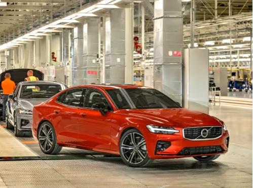 三点式安全带好吗,三点式安全带事故