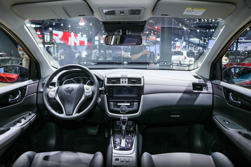 骐达有哪些特点和缺点,与轩逸相当的车