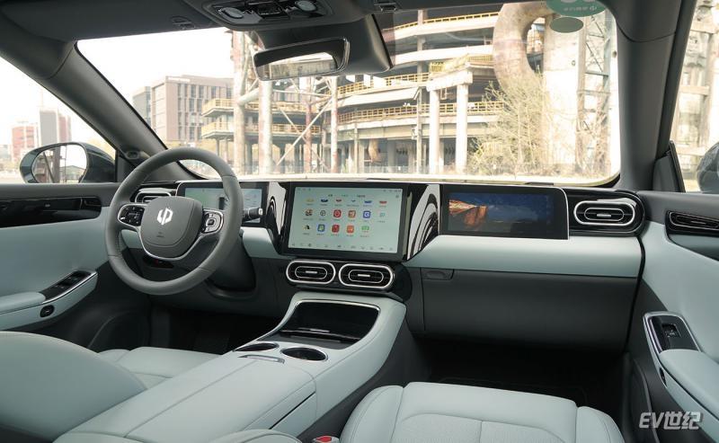 零跑c01舒享版2023款车主评价,零跑c01增程版智享版现车