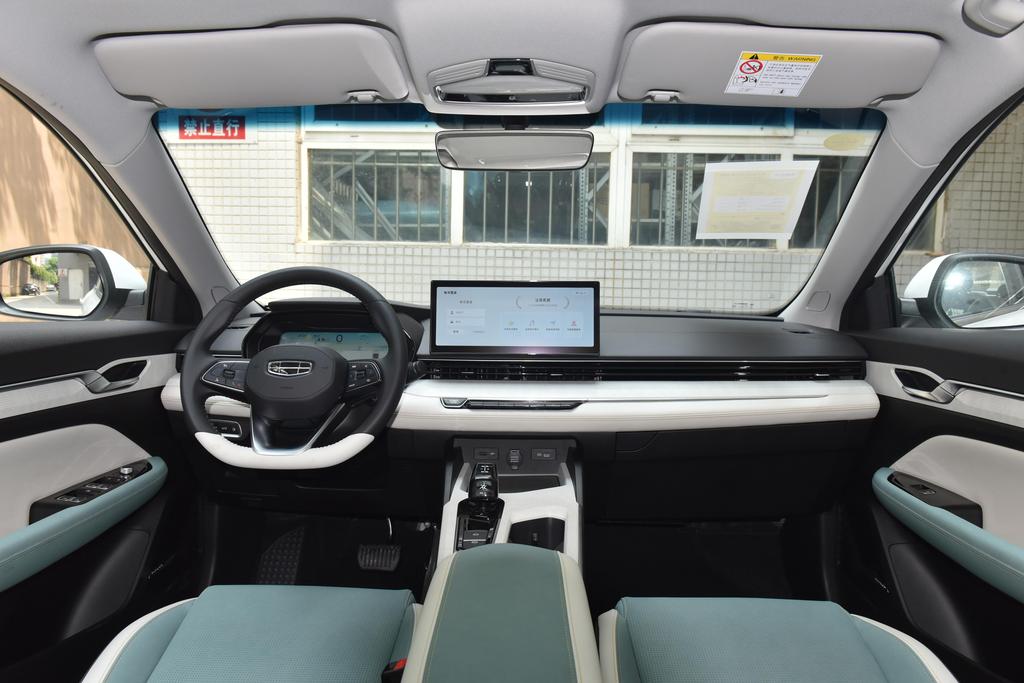 帝豪雷神混动2024款冠军版,可油可电可增程