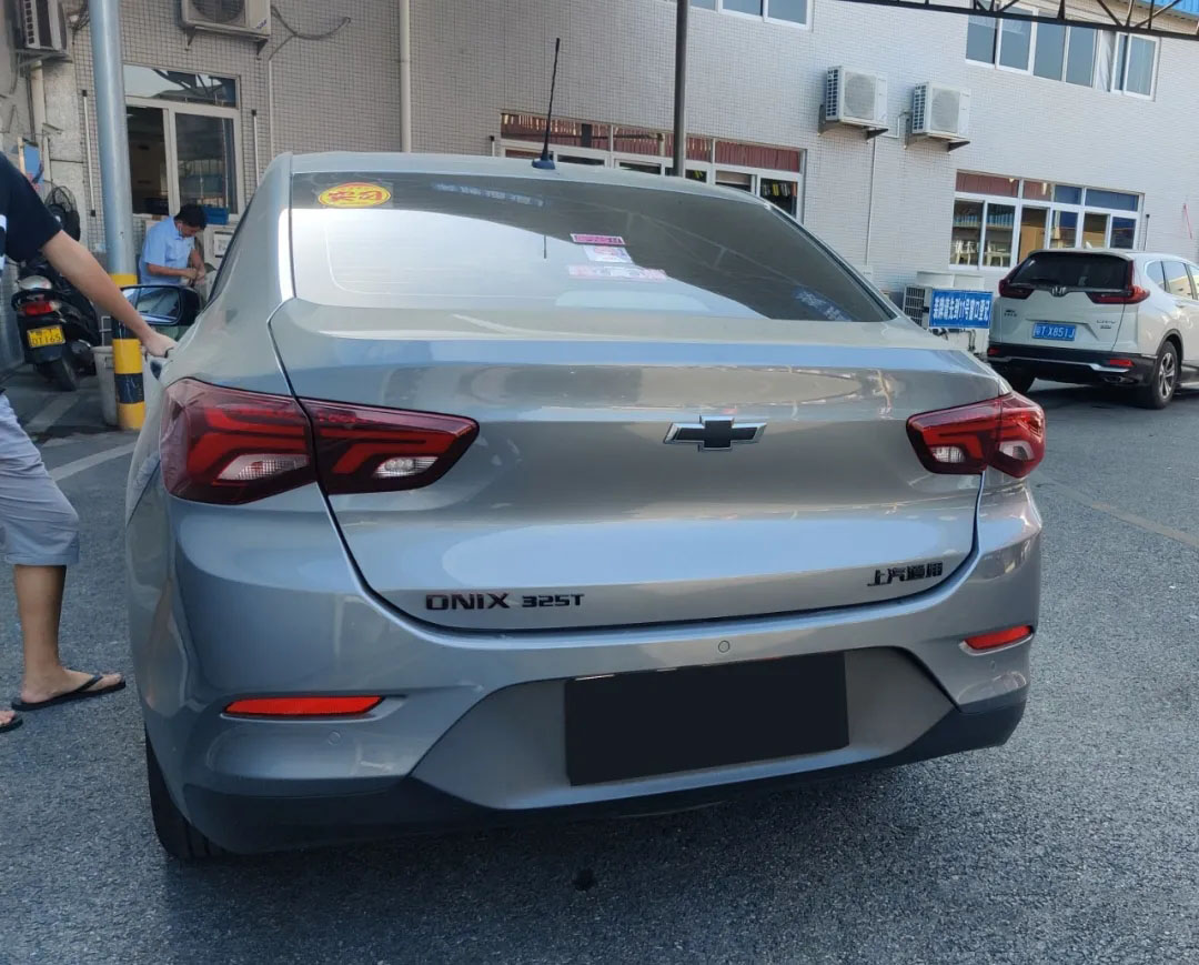 雪佛兰新款科沃兹爆改,雪佛兰科沃兹老款改中控