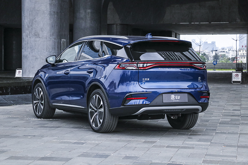 续航1千公里纯电比亚迪唐dm-i,续航实测比亚迪唐730