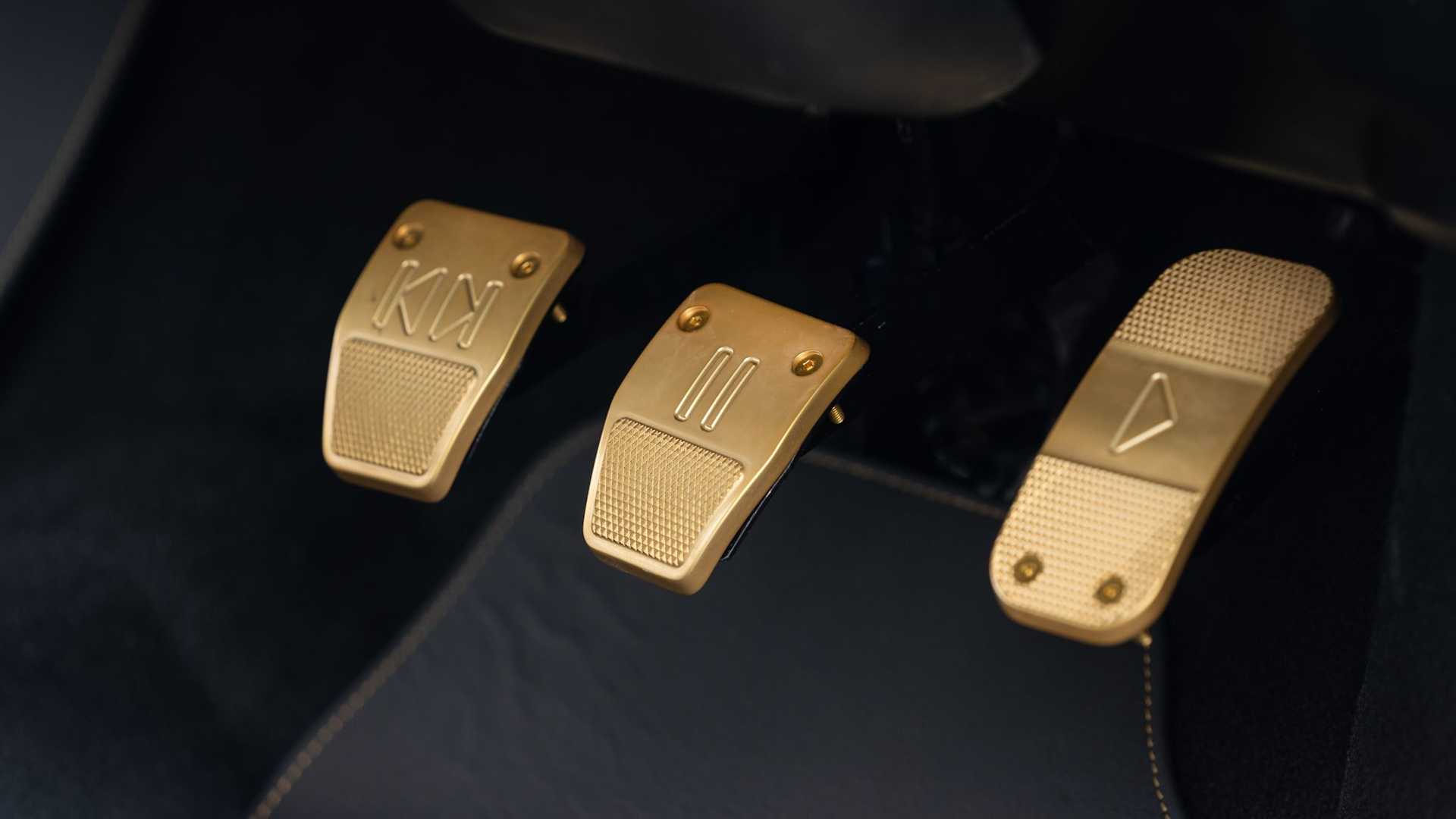 广场舞也能玩摇滚,可能你缺了一台mini马歇尔特别版改装车