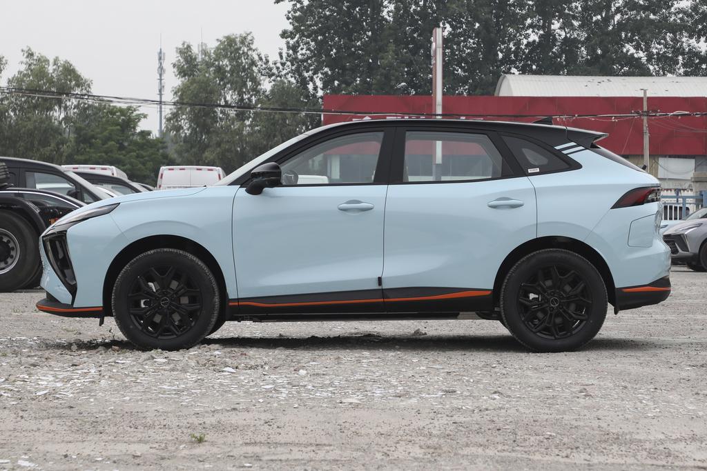 风行雷霆智能纯电suv,纯电suv风行雷霆410