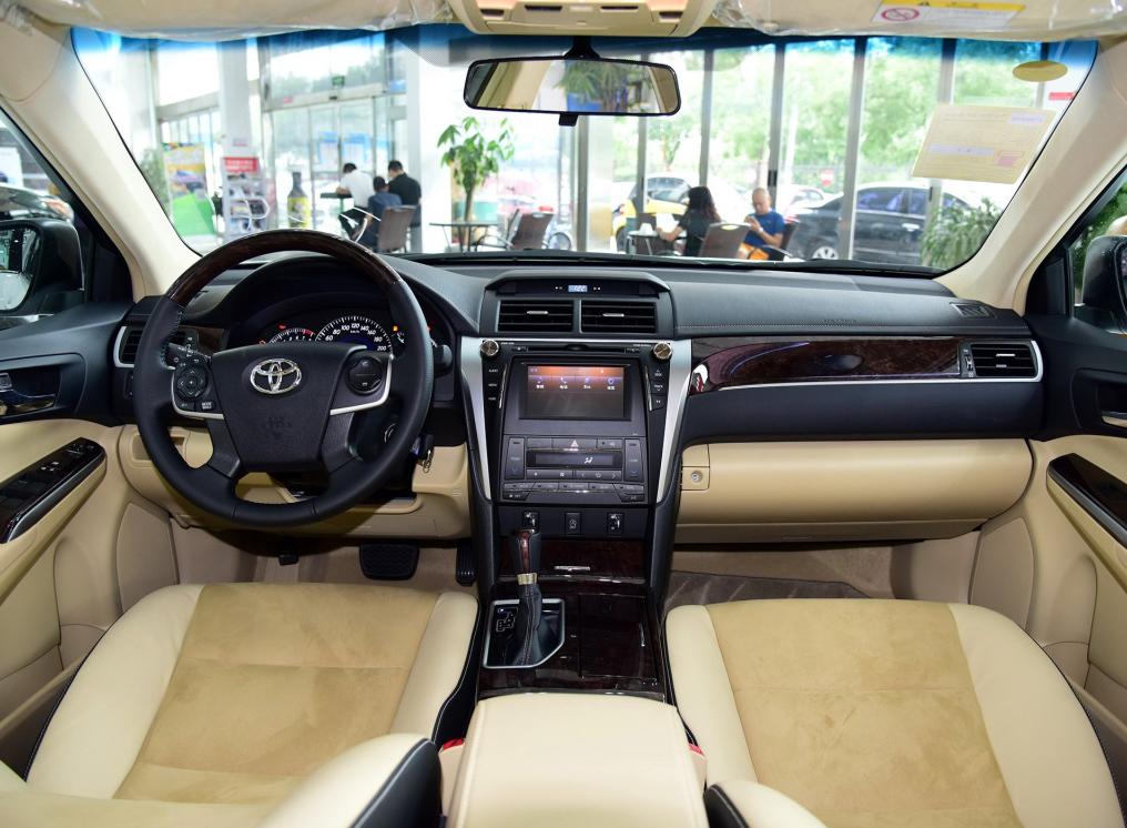 预算15万选台二手车，三款热门日系中级车推荐