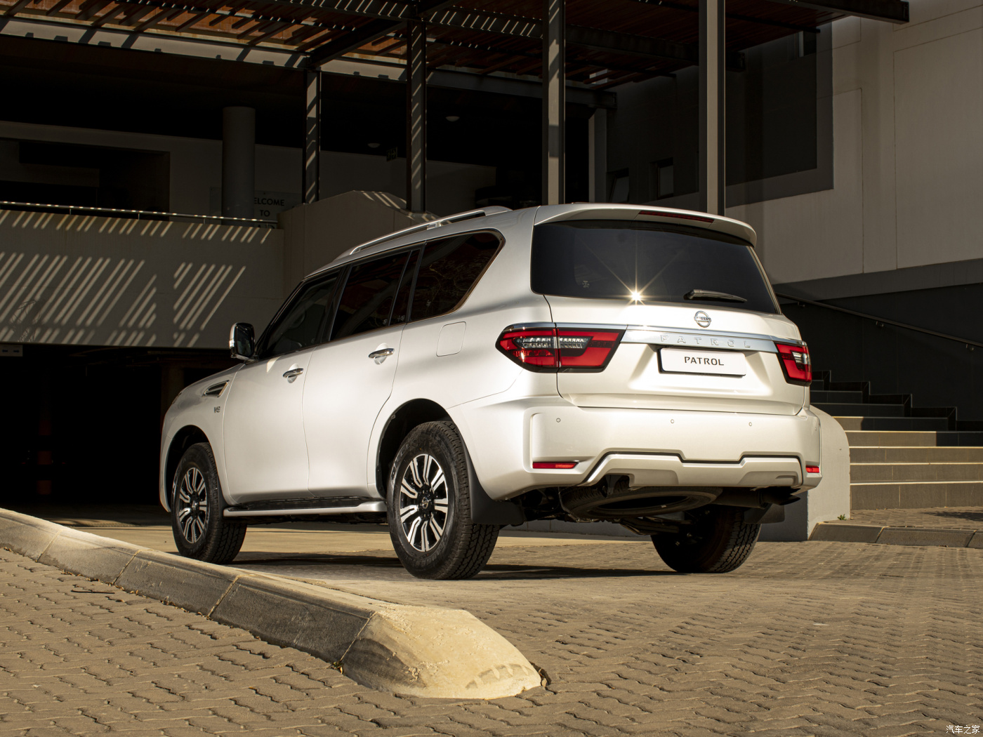 坦克500对比途乐哪个越野性能好,新款日产途乐谍照曝光