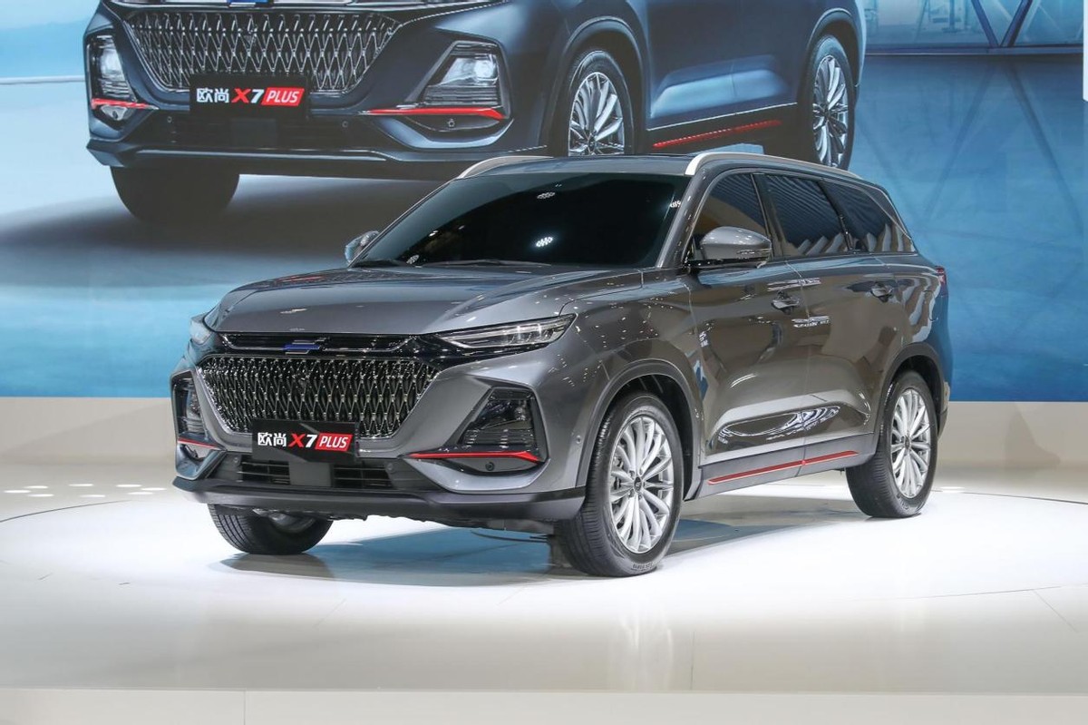 欧尚x7plus七座可选吗,欧尚x7plus值得年轻人买吗