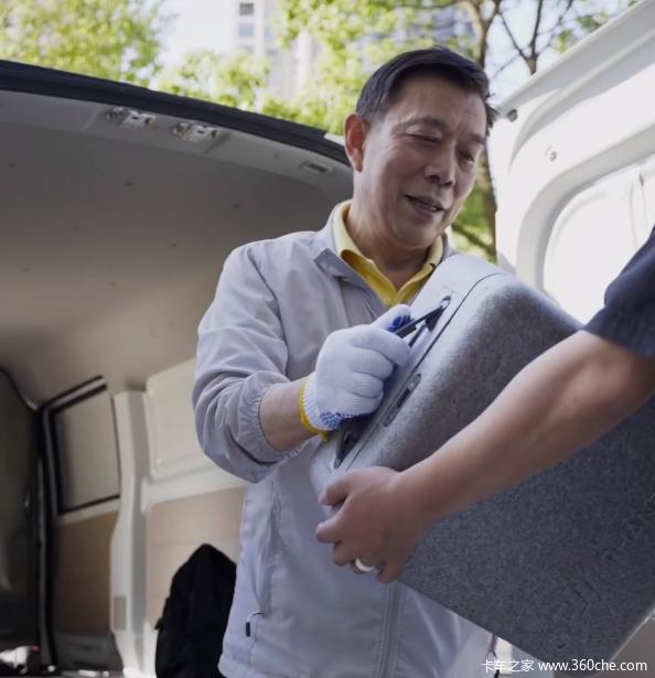 致敬奋斗者｜跨越星V7带你揭秘货拉拉车主老陈的致富秘籍