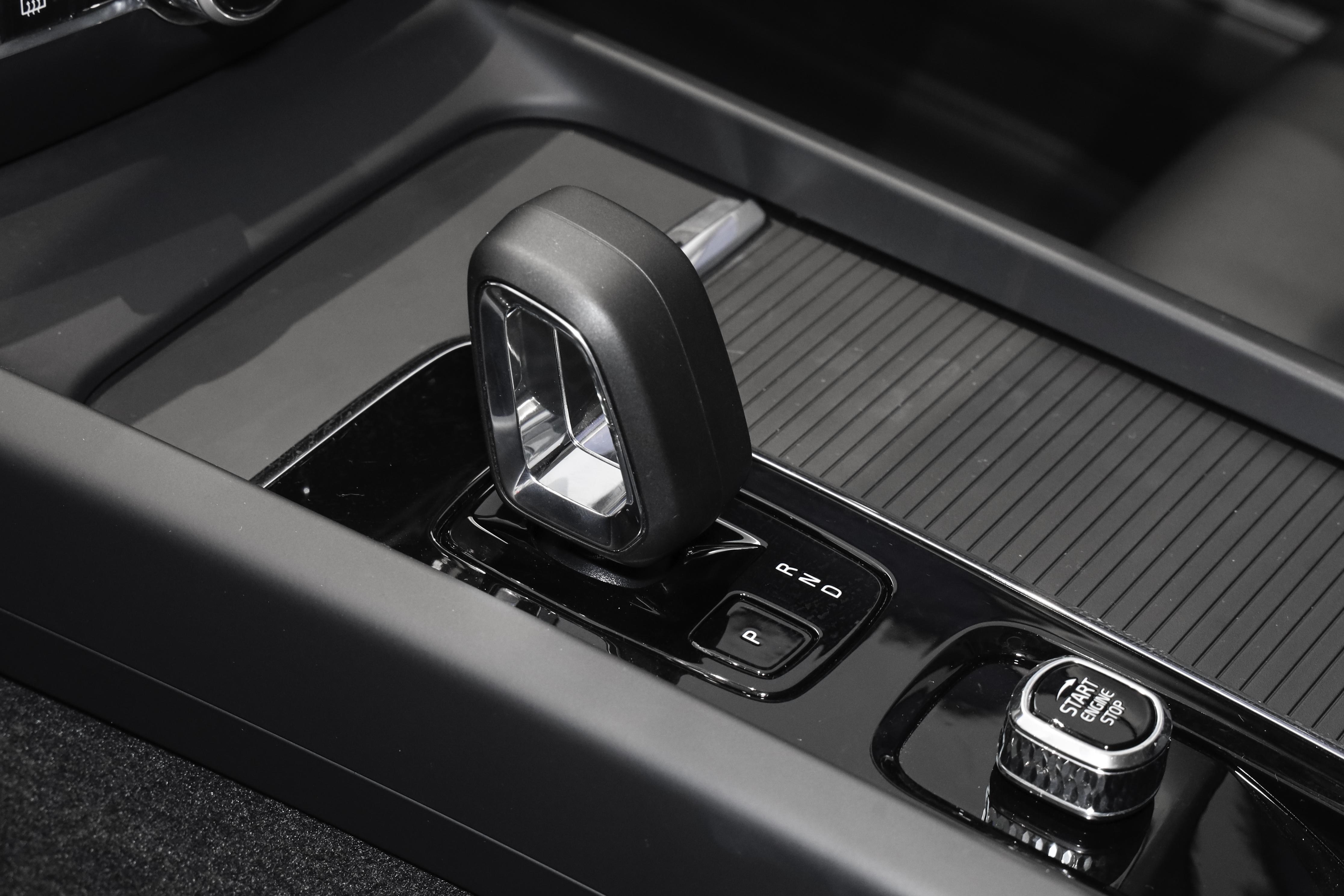 沃尔沃S60简单介绍,全新沃尔沃s60实车曝光