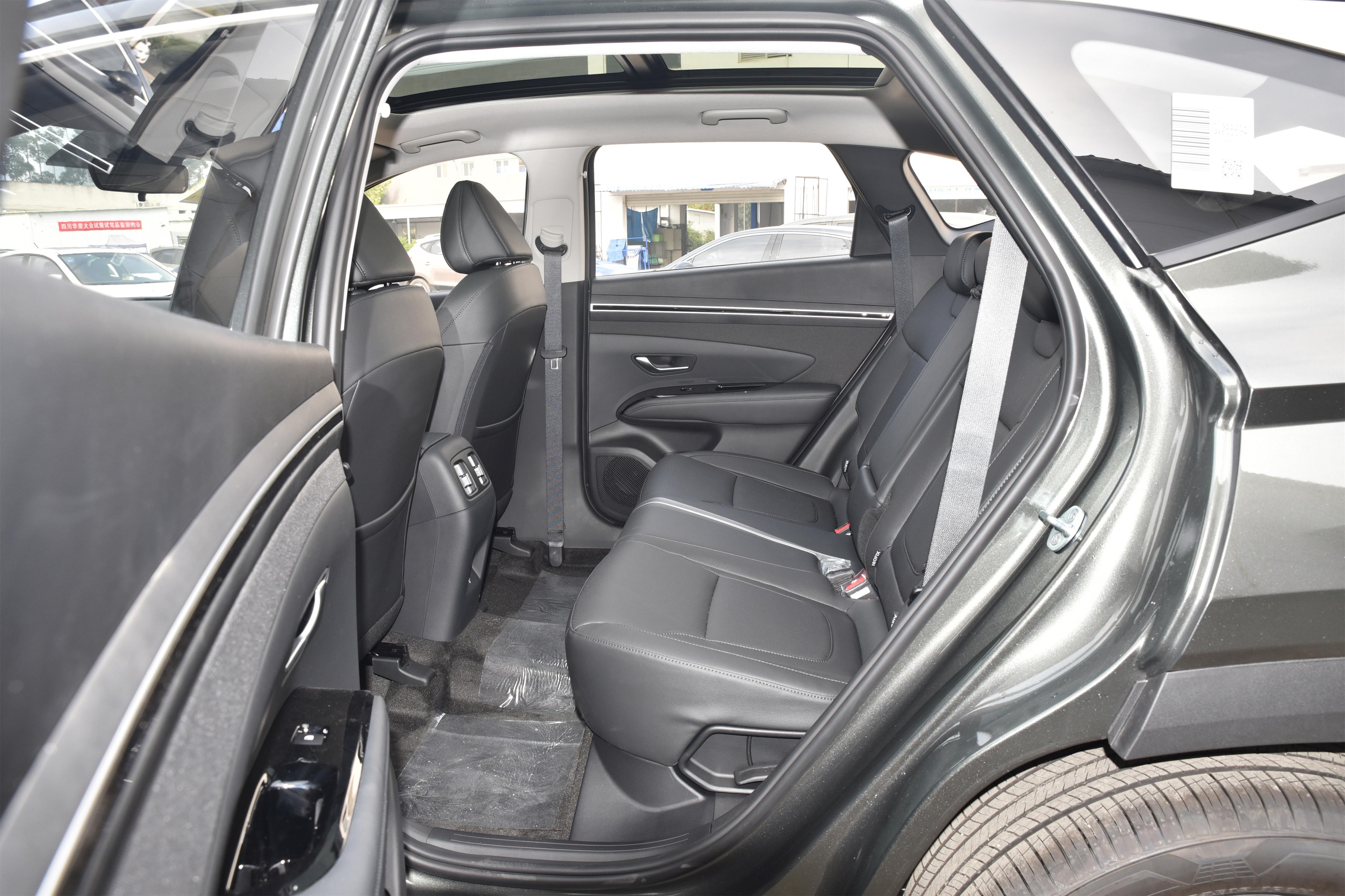 颜值高空间大的suv车,途胜的颜值