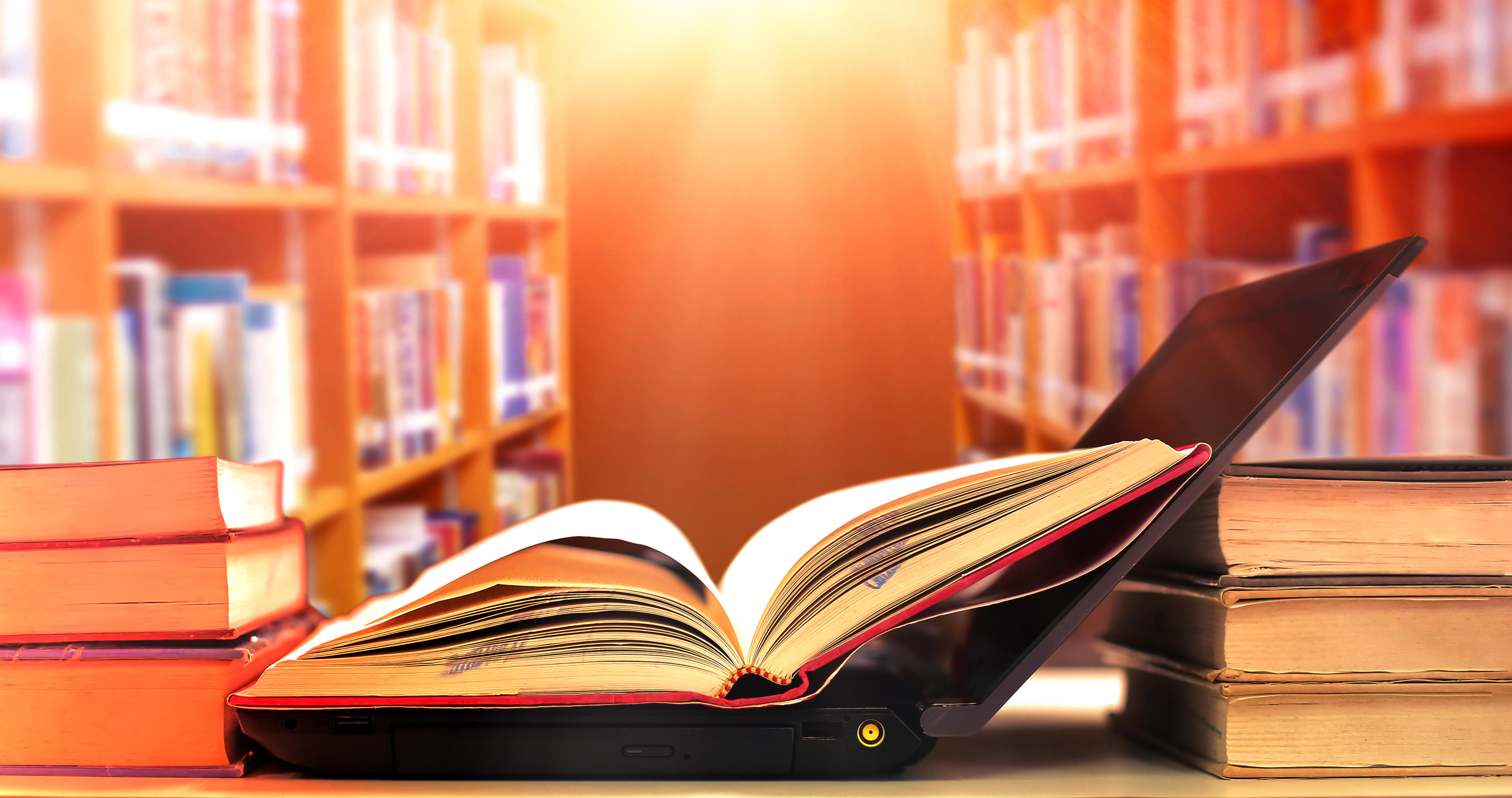 浅谈文学巨匠博尔赫斯 (世界文学巨匠博尔赫斯)