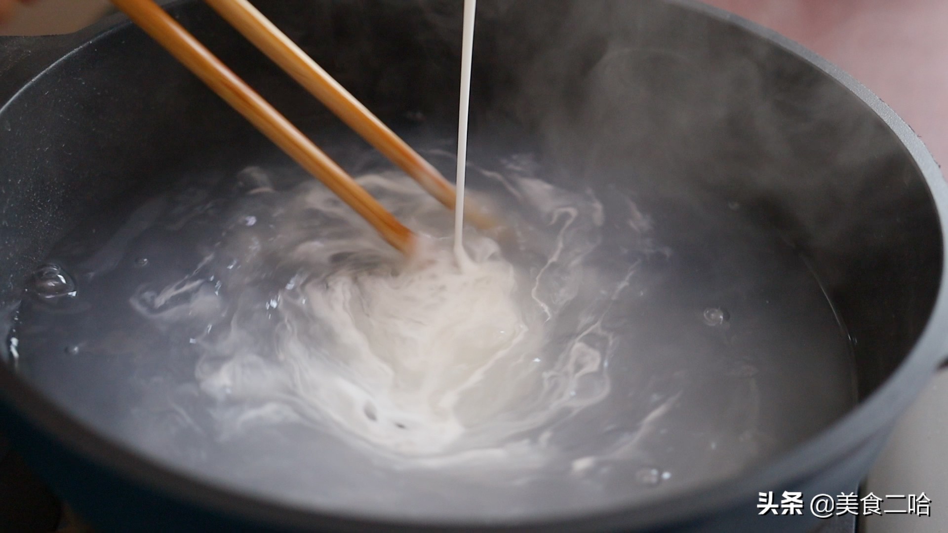 做凉粉需要加什么添加剂,凉粉怎么做才有弹性不容易断