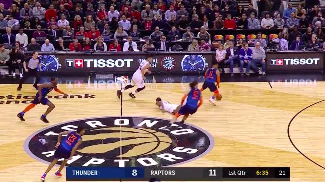 又见垫脚？18卡被吹一级恶犯！但他立刻找对手道歉！这态度没毛病