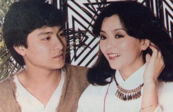 “天王”刘德华：经历了3段感情，最后为何选择朱丽倩？