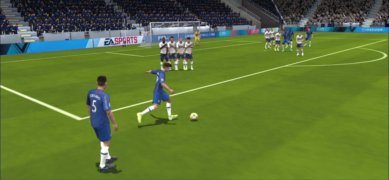 fifa真实游戏,fifa足球世界属于什么游戏