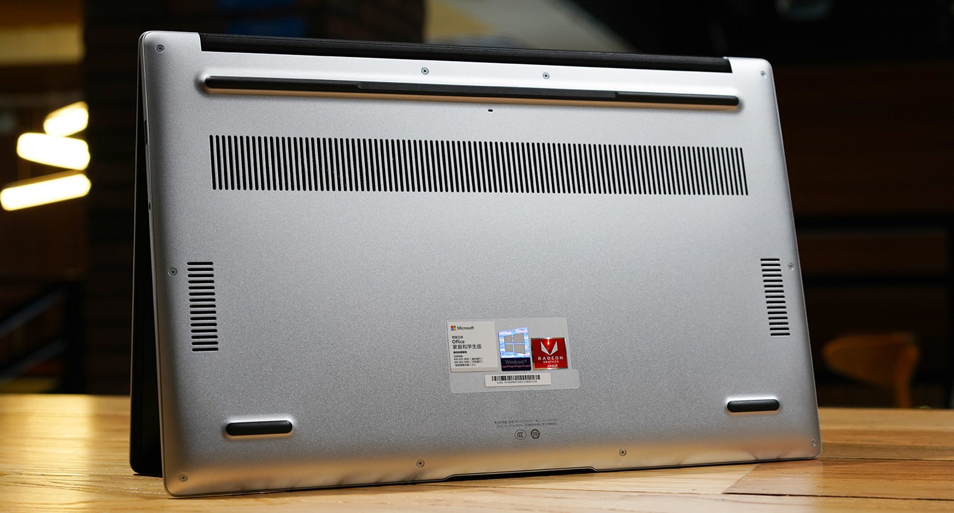 荣耀4000左右的手机全面屏 (荣耀新本高配)