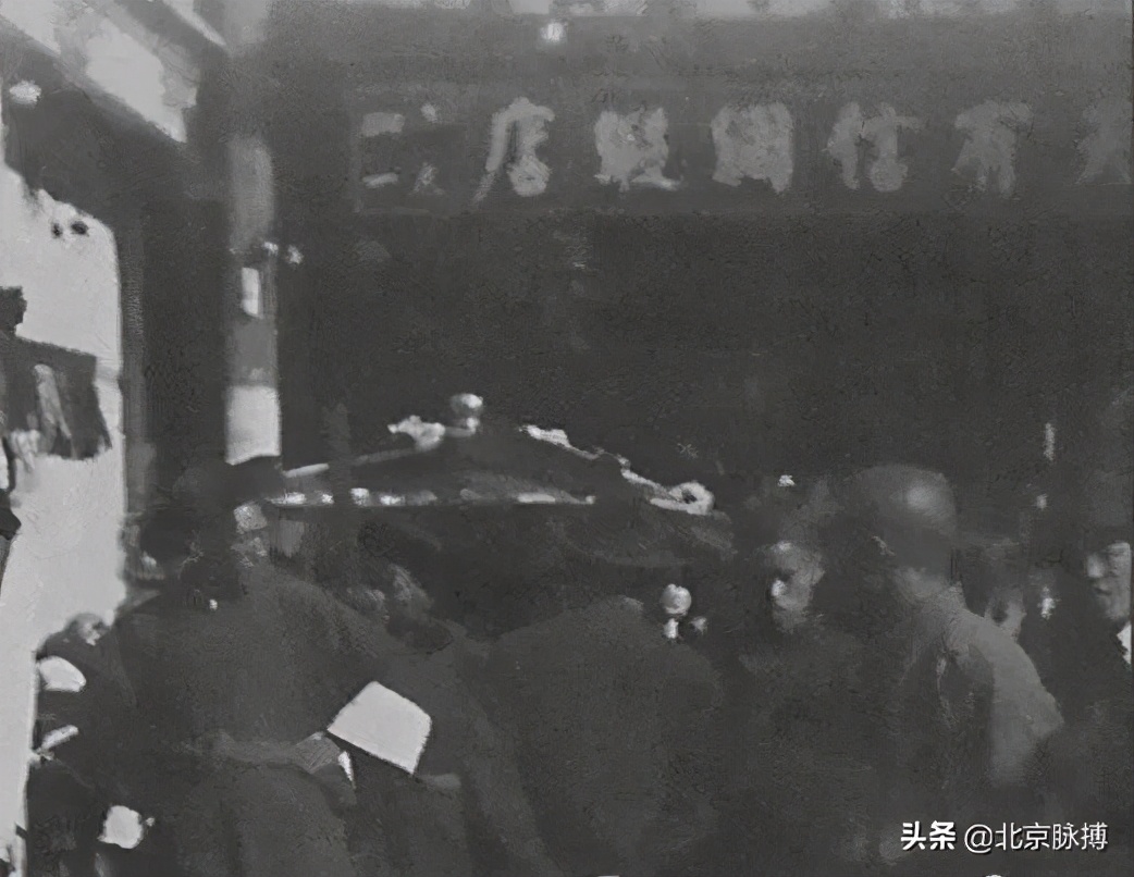 北京的老绸缎庄,描写北京瑞蚨祥绸缎庄的文章