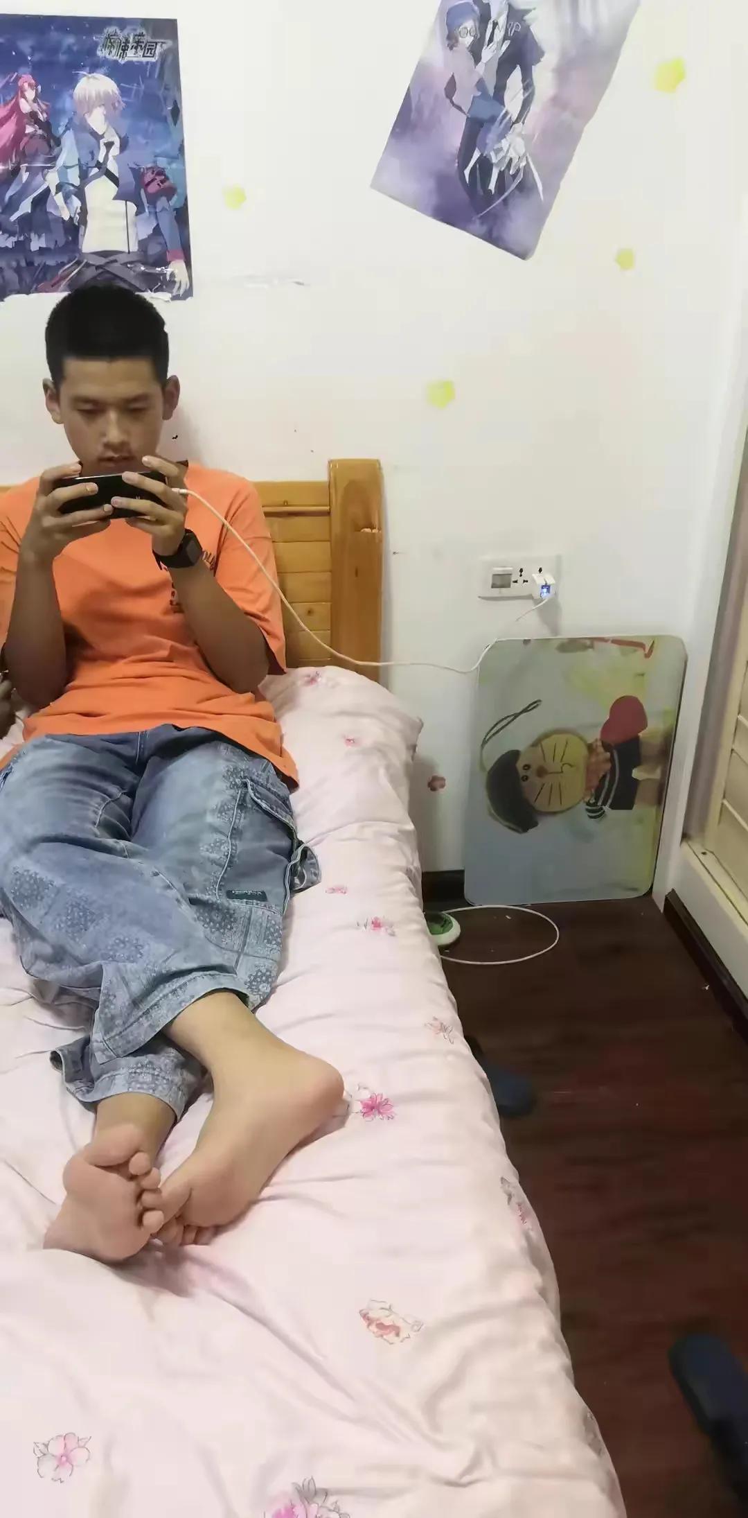 孩子读书谈恋爱父母应该怎么办,高中女孩谈恋爱了怎么处理