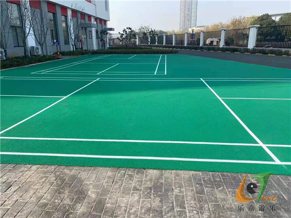 閲嶅簡EPDM濉戣兌鍦哄湴鐢熶骇鍘傚,閲嶅簡epdm鍙戞场鍘傚