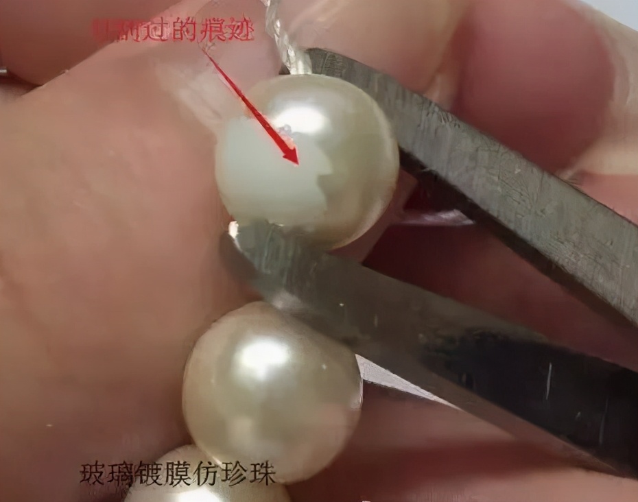 中富婆婆比利时花80万买5克拉白钻，回国一鉴定只值8块？