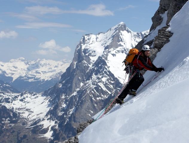 为什么要测量珠穆朗玛峰的高度,珠穆朗玛峰高度历史测量数据