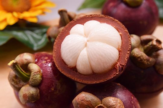 知道山竹那么贵，买时就别随便拿，学学这几点，小贩：有点料