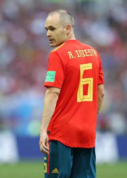 足球世界的伟大故事之中场篇——伊涅斯塔