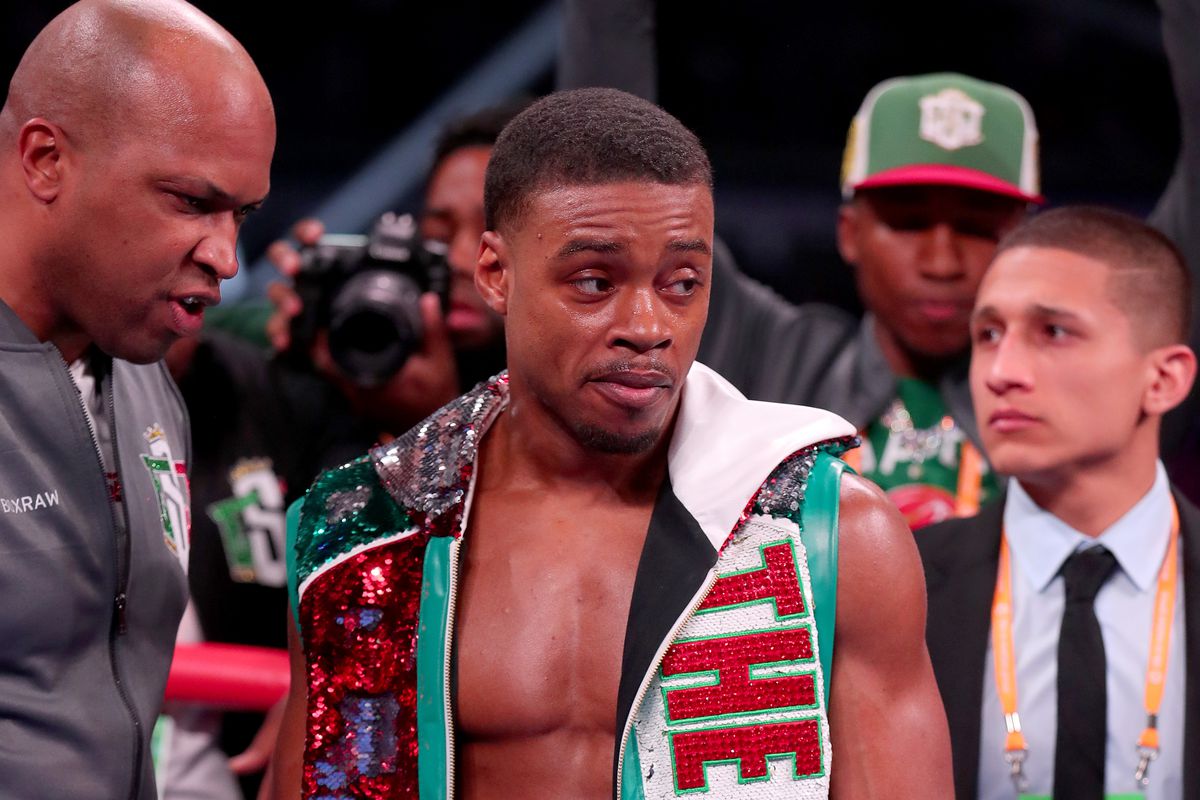 黑人拳王世纪大战经典帷幕!拳迷:斯彭斯可以对抗克劳福德