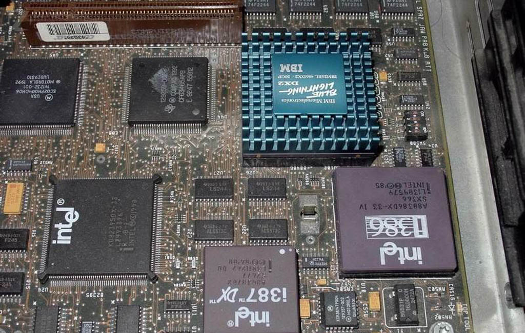 风冷还需水，水冷也要风，电脑CPU散热风冷水冷哪个适合你？