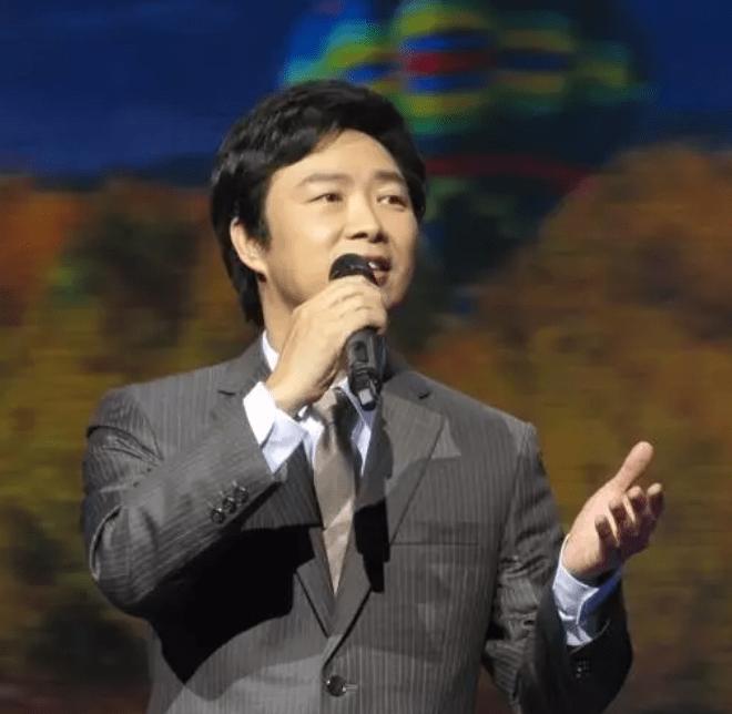 如何把麦克风声音变好听,全民k歌如何使用麦克风唱歌