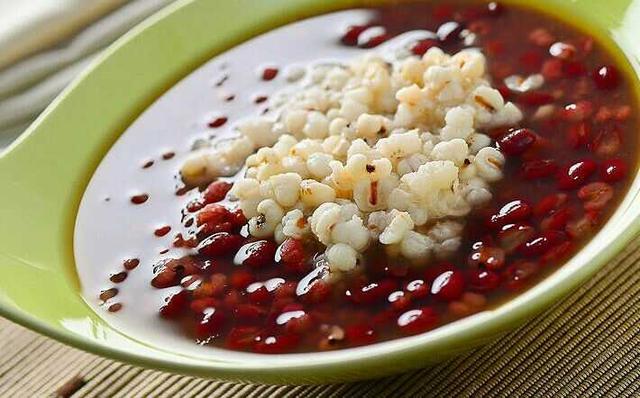 祛眼袋没有卧蚕了,没有卧蚕明星