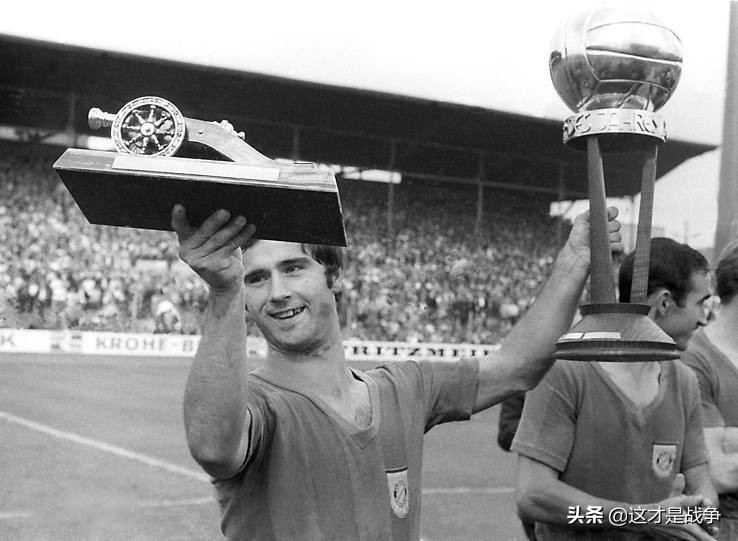 梅西和c罗的时代真的要结束了吗,梅西和c罗未来会变成传奇吗