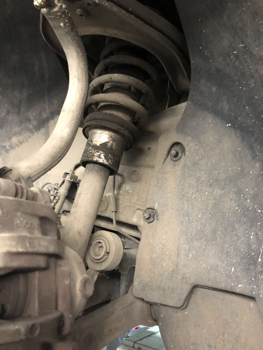 06年四眼奔驰e280多大排量,怪兽修车日记奔驰