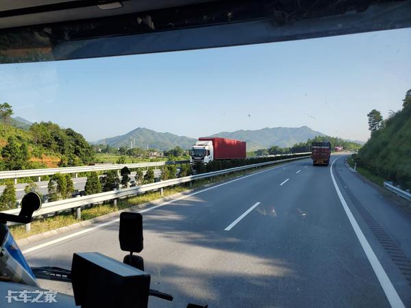 自适应巡航车道偏离预警,斯堪尼亚牵引车自动驾驶功能