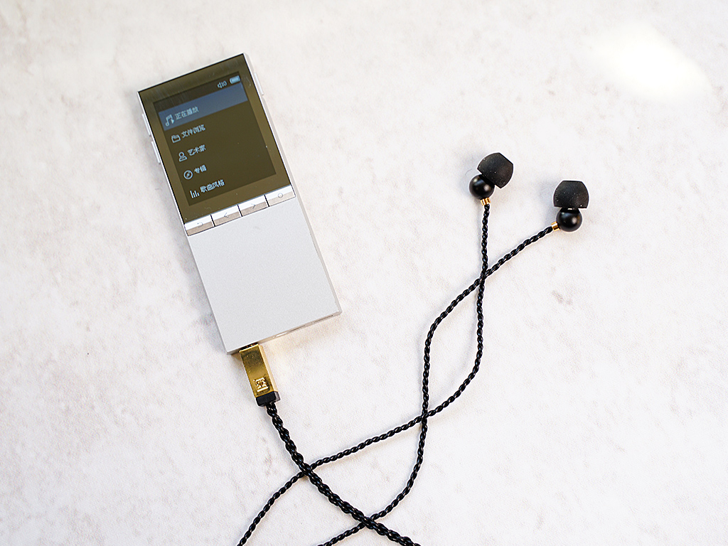 为女生设计东西,为女性而设计的东西