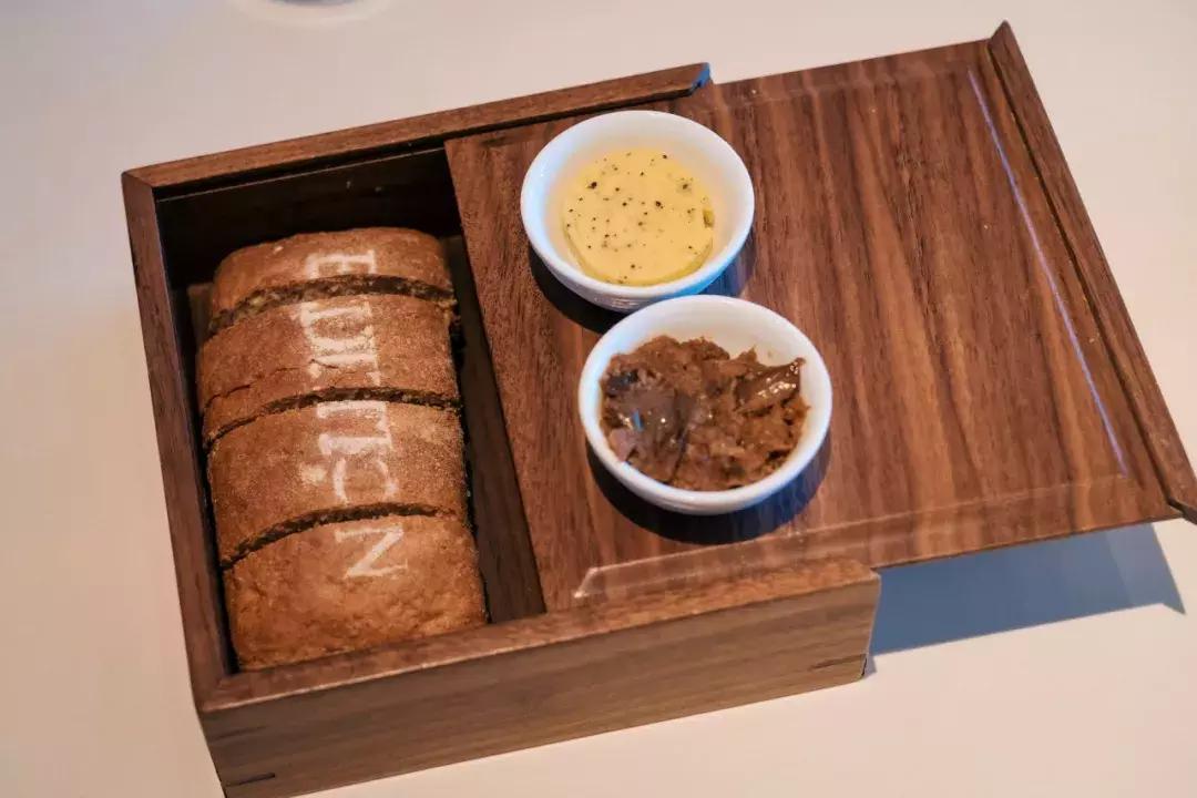 三亚海棠湾jw万豪与艾迪逊对比,不服来辩下一句