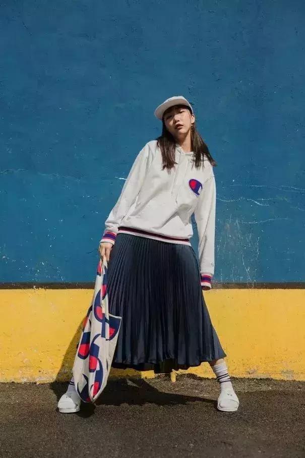 肆色圣诞，点亮奇迹！这个圣诞季和兴业太古汇一起爱混敢嗲！