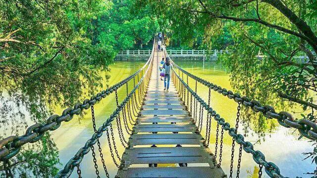 湖泊风景区推荐,深圳十大免费主题公园