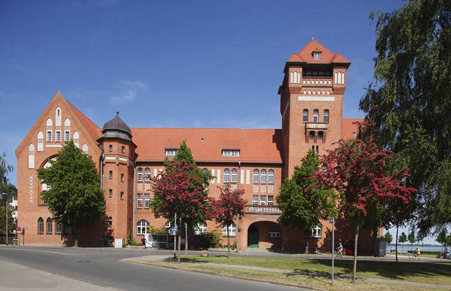 义务教育最早起源于16世纪的德国,义务教育起源于哪个国家